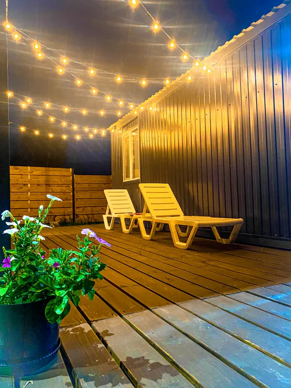 Дом со своей баней, банным чаном, террасой, мангалом коптильней в лесу