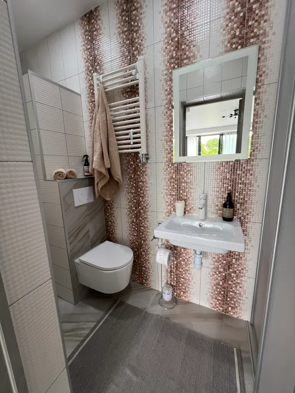 Коттедж Уютный домик в тихом районе Зеленоградска — Зеленоградск