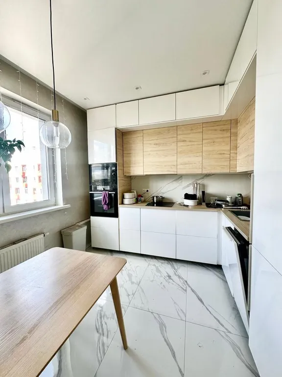 Просторная видовая 3-комнатная квартира на 22 этаже