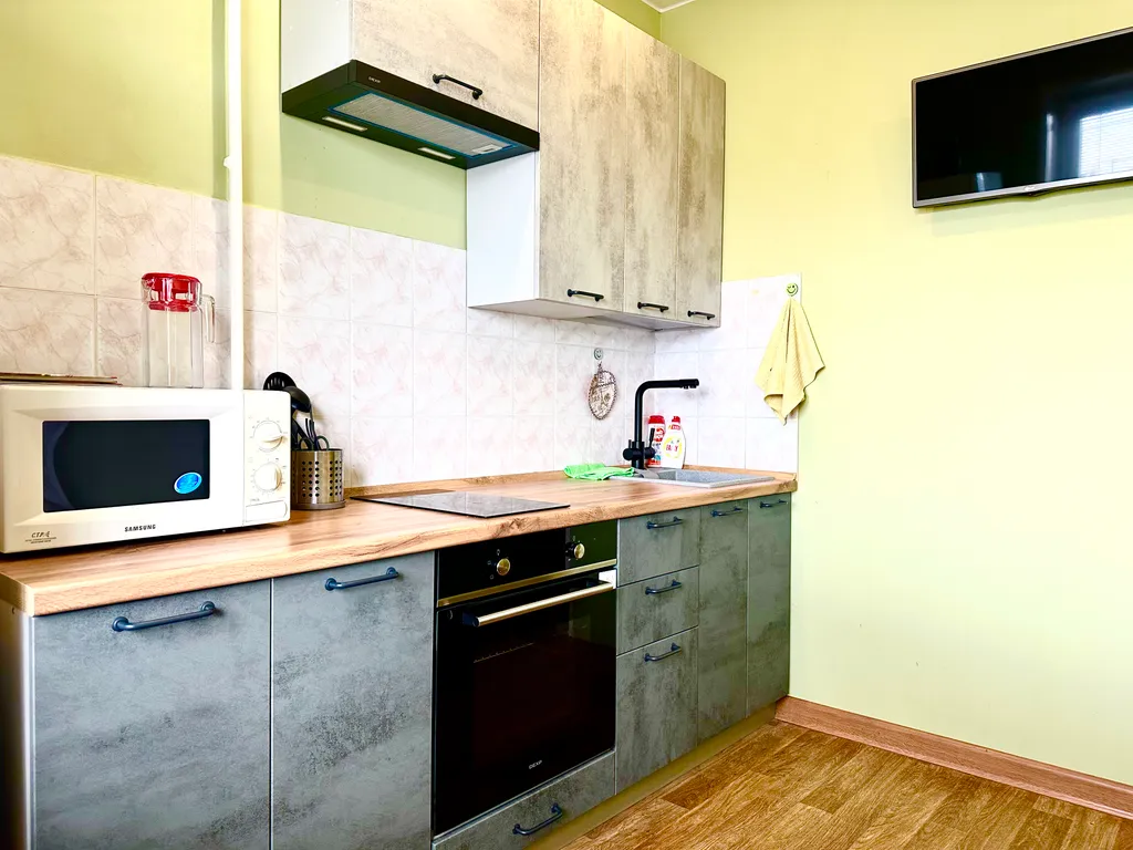 Уютная квартира у ТЦ Сити