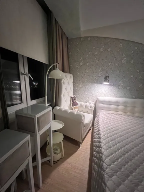 Квартира Просторная квартира с дизайнерским ремонтом — Санкт-Петербург