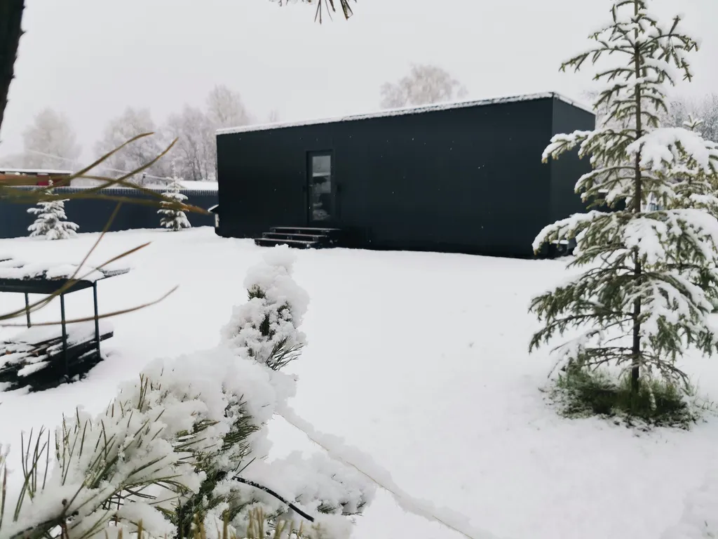 Уютный домик с чаном