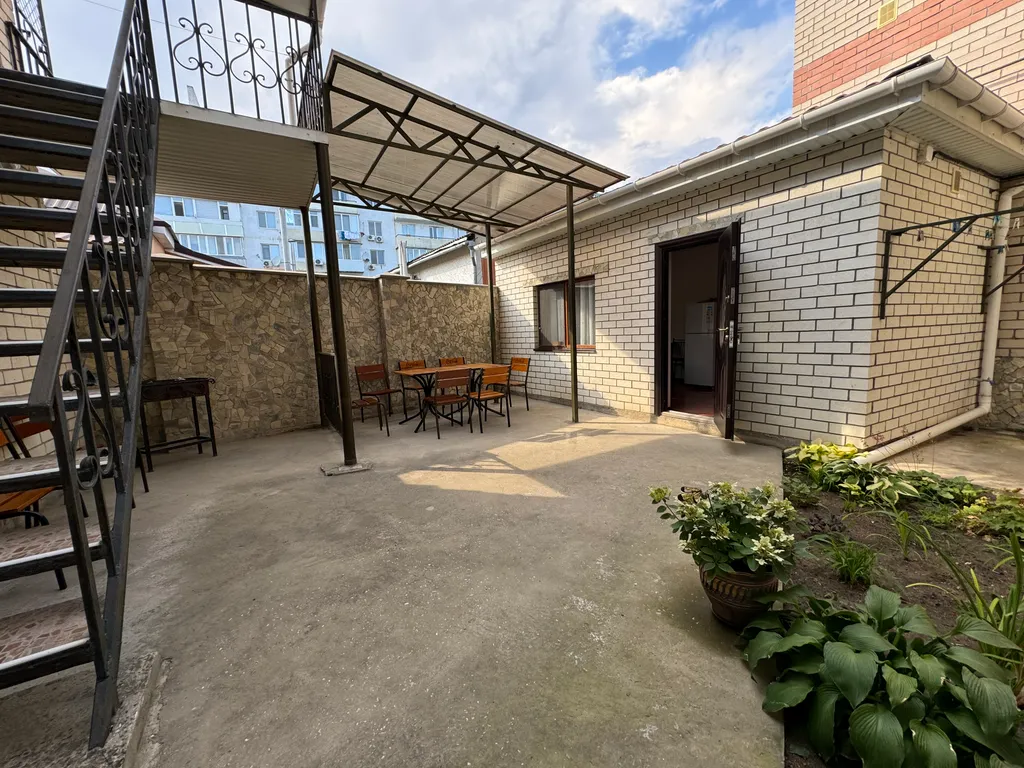 3-комнатный дом в спальном районе Феодосии