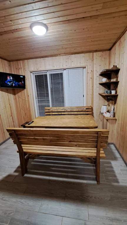 Дом с тёплым бассейном