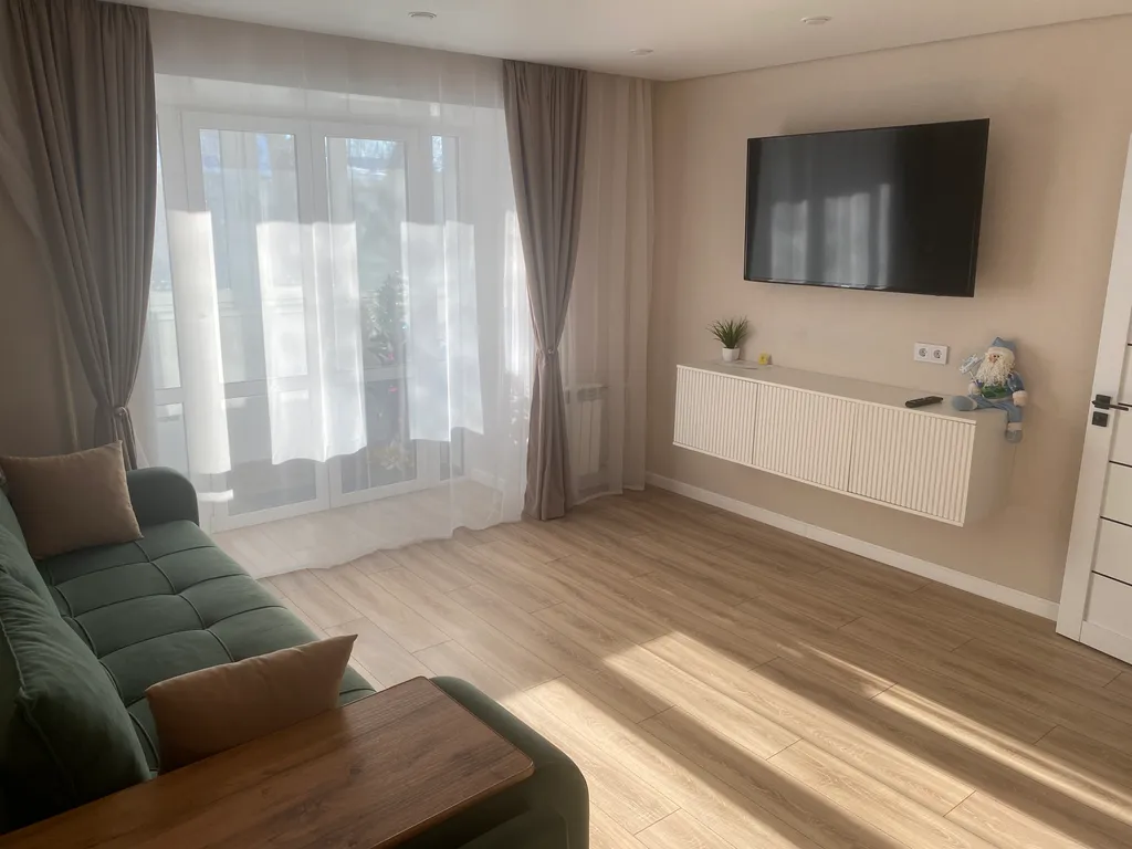 Уютная квартира с новым ремонтом на городских прудах