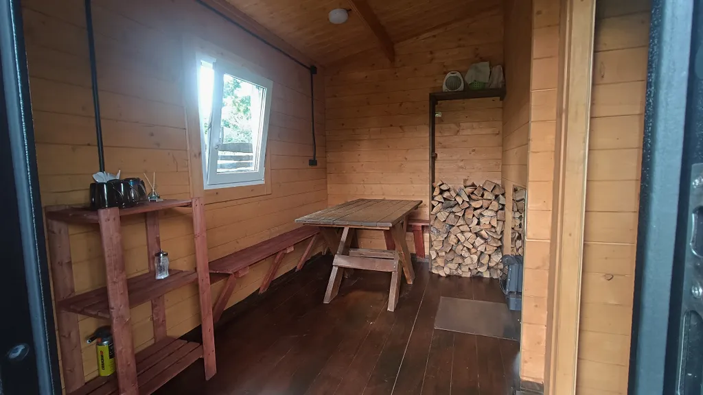 Дом на берегу озера