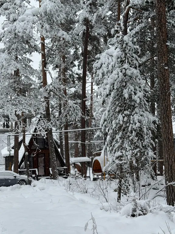 А-Frame домик с видом на гору Чегет
