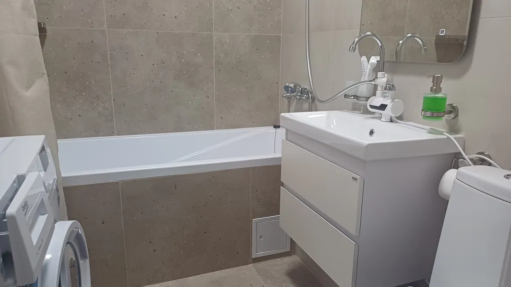 Студия с видом на море