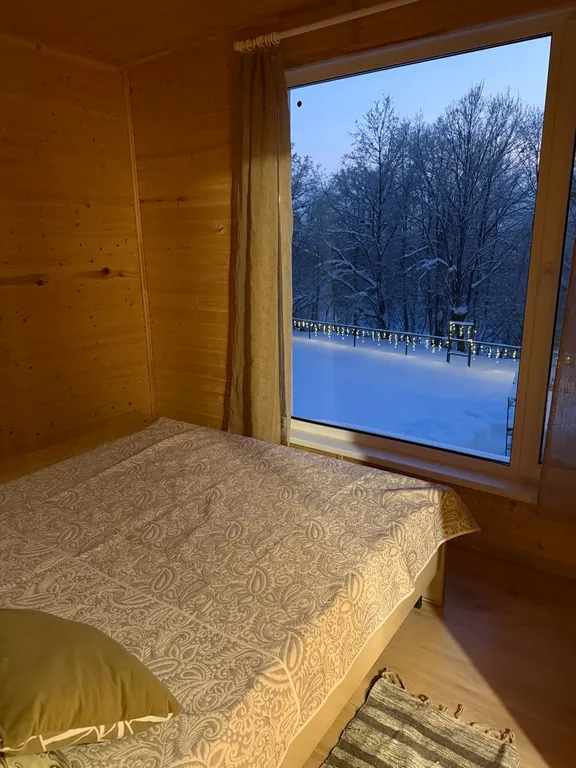 Уютный деревянный домик