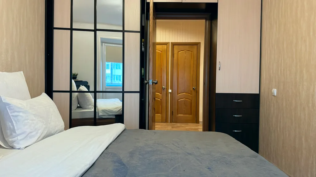 Просторная , двухкомнатная квартира на Галушина