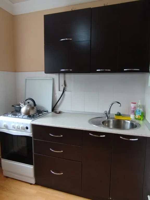 Квартира находится в центре района горный