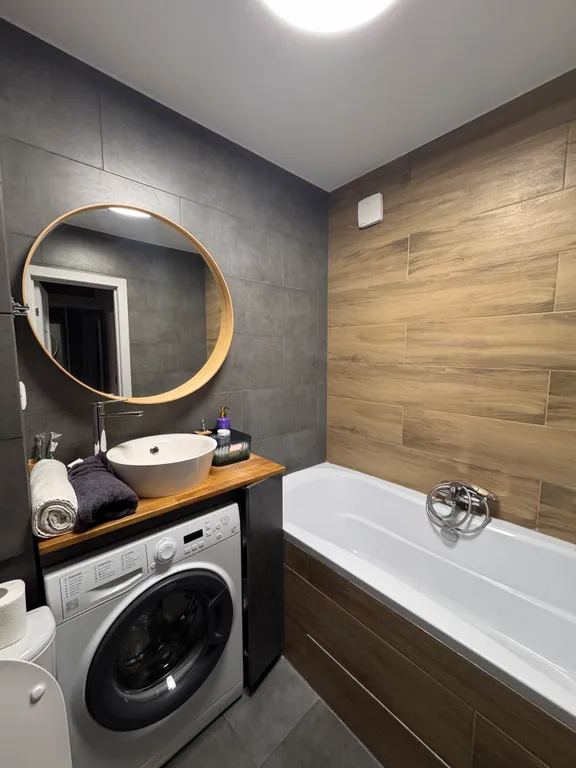 Комфортабельная однокомнатная квартира на берегу реки