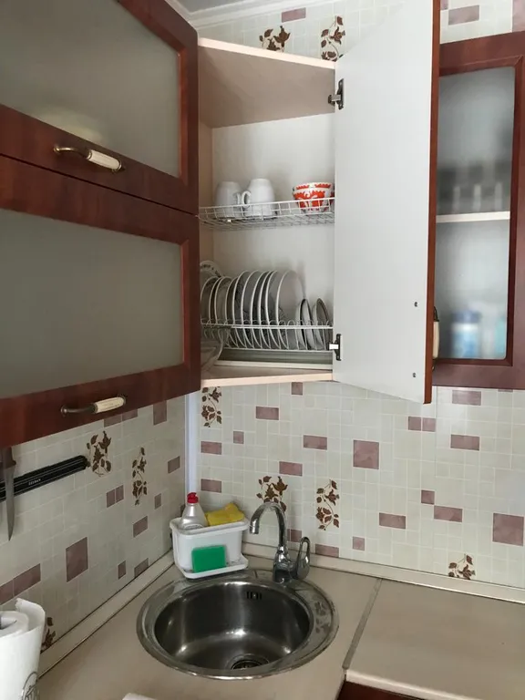 Квартира Уютная квартира около парка с фонтаном — Тихвин