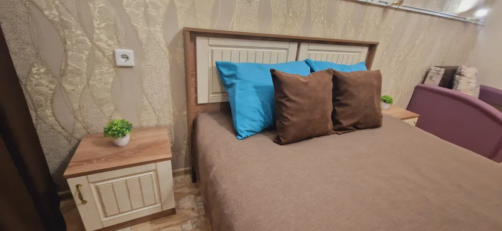 Отличная студия в новом доме в центре на Аммосова 22а