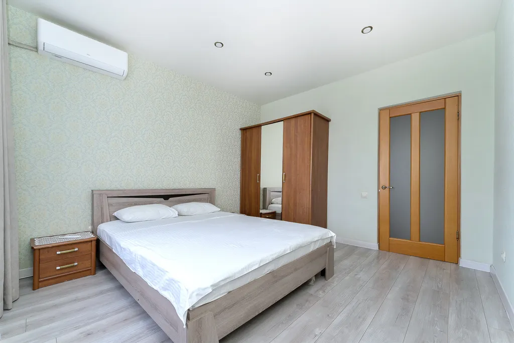 Квартира Квартира Двухкомнатная 60м2 центре — Сочи