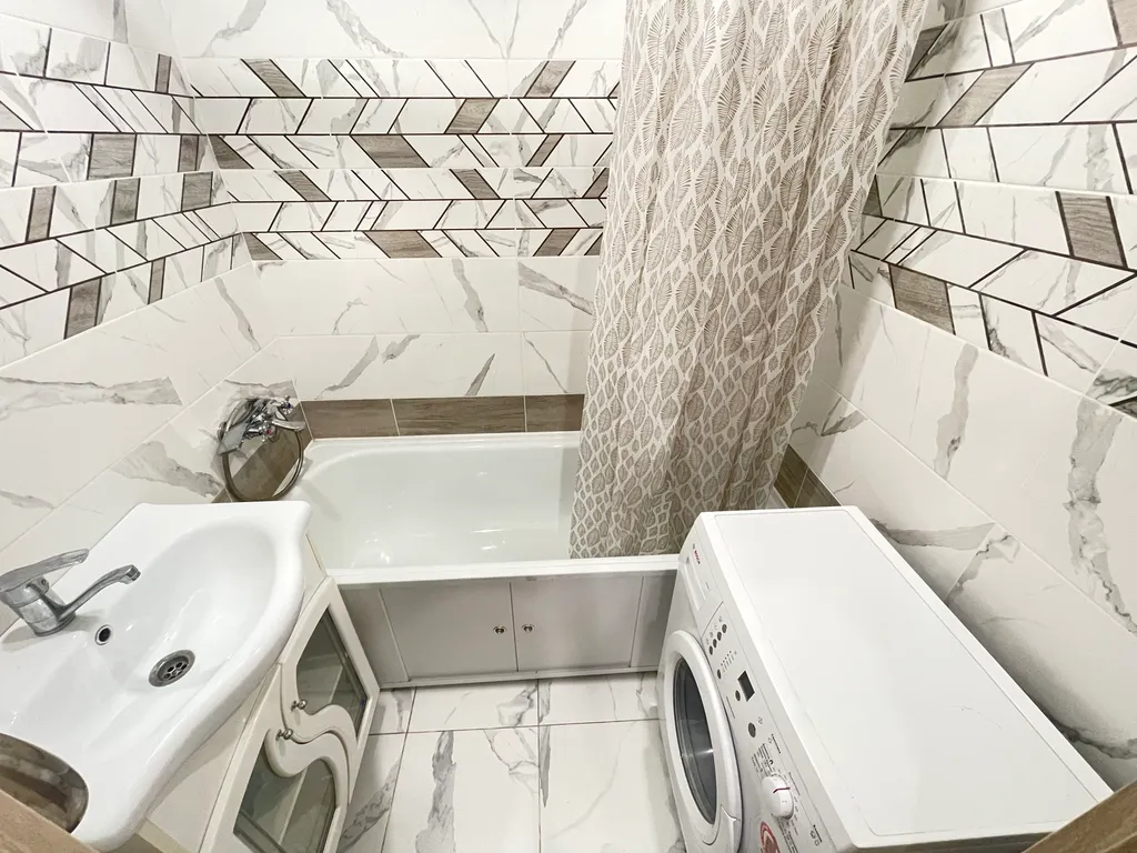 Двушка евроремонт рядом с кремлем