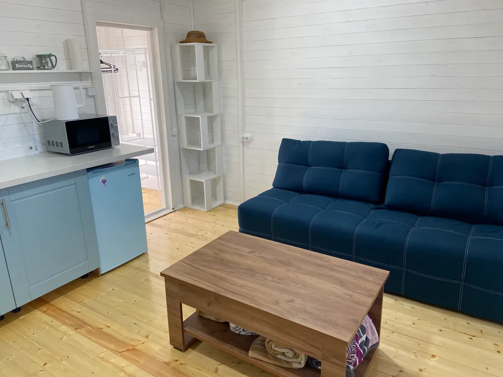 Коттедж Уютный домик на окраине деревни — Глазово