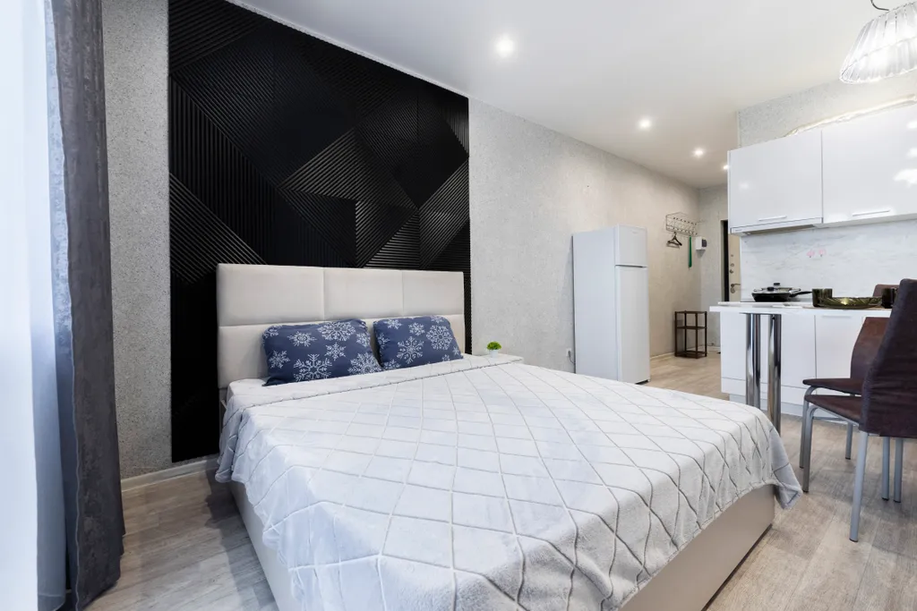 Студия возле вокзала