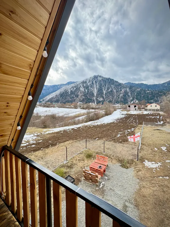 Шале Кедари