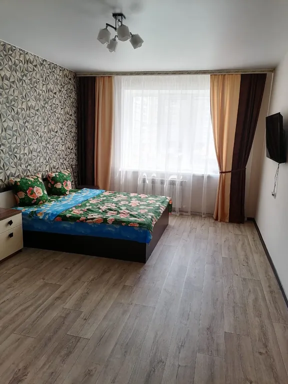 Новая 1-комнатная квартира в центре — аренда посуточно в Тамбов