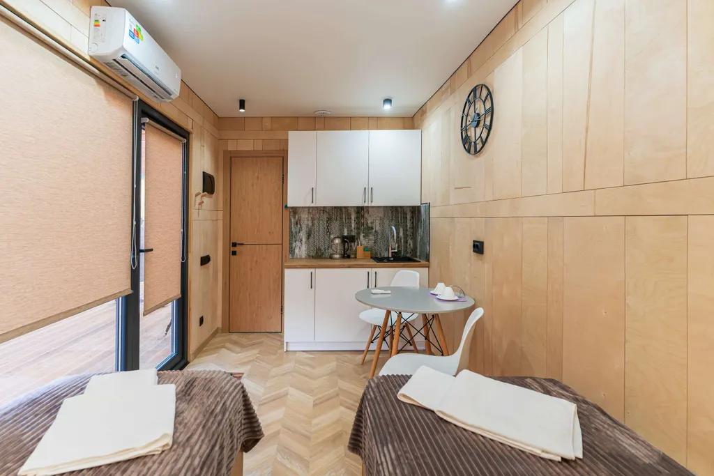 Номер с видом на озеро