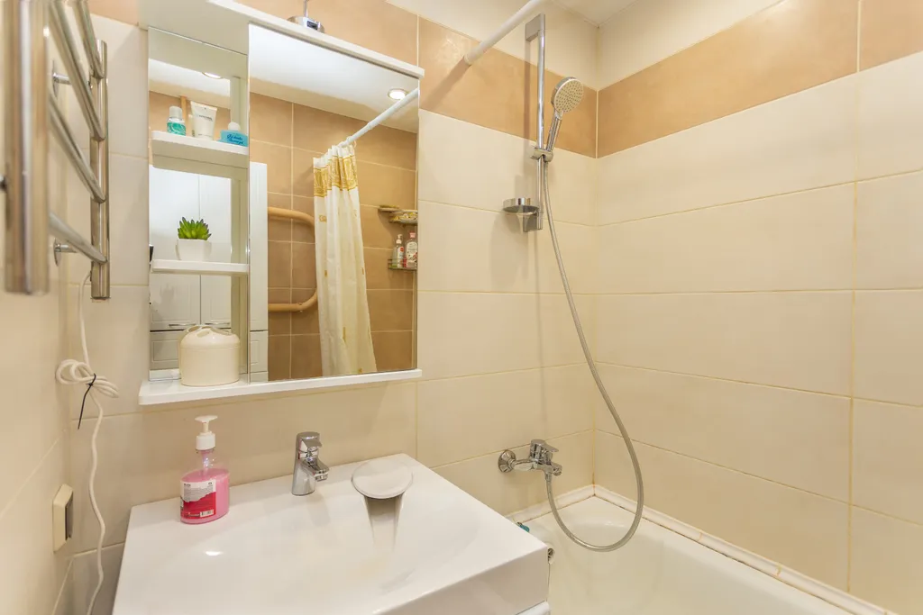 Квартира Светлая квартира с шикарной кроватью и беспружинным жестким матрацем — Ярославль