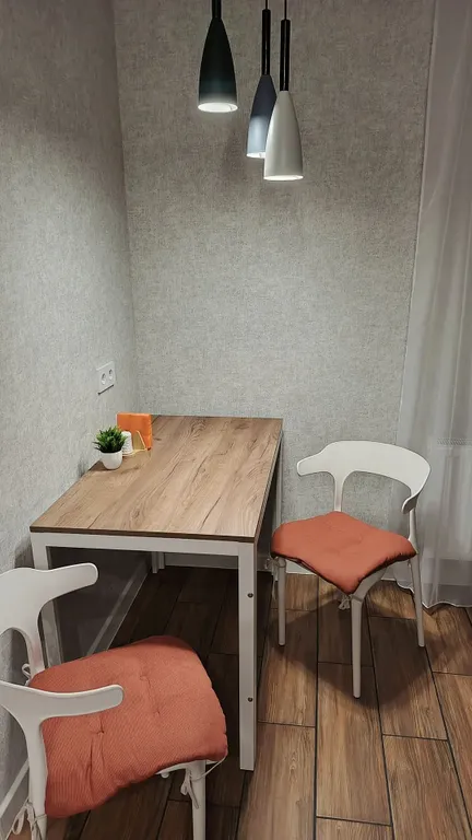 Уютная квартира рядом с мнтк и областной больницей