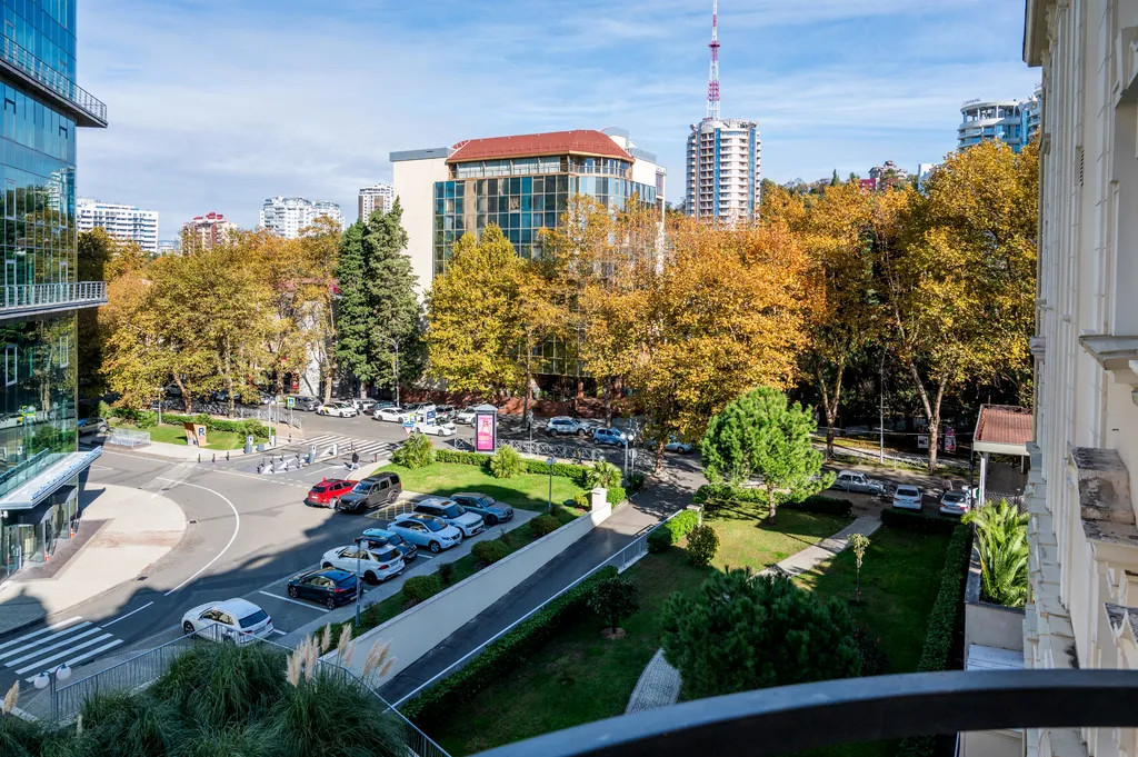 Квартира Квартира Дизайнерский апартамент Matisse Apart в 100 метрах от моря — Сочи