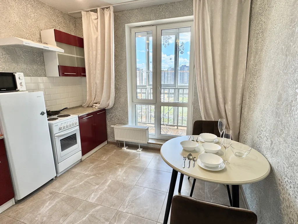 Отличная квартира в новом доме близко к центру города