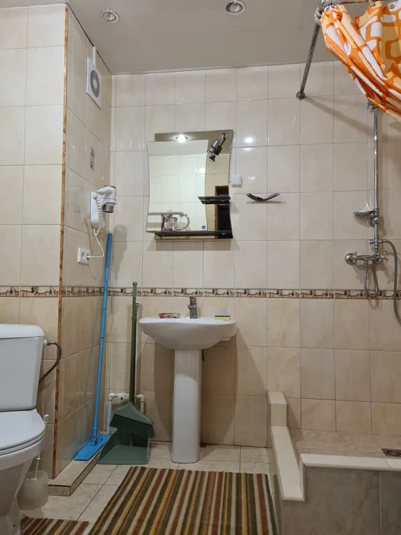 Квартира Апартаменты 2х комнатные на мансарде — Анапа