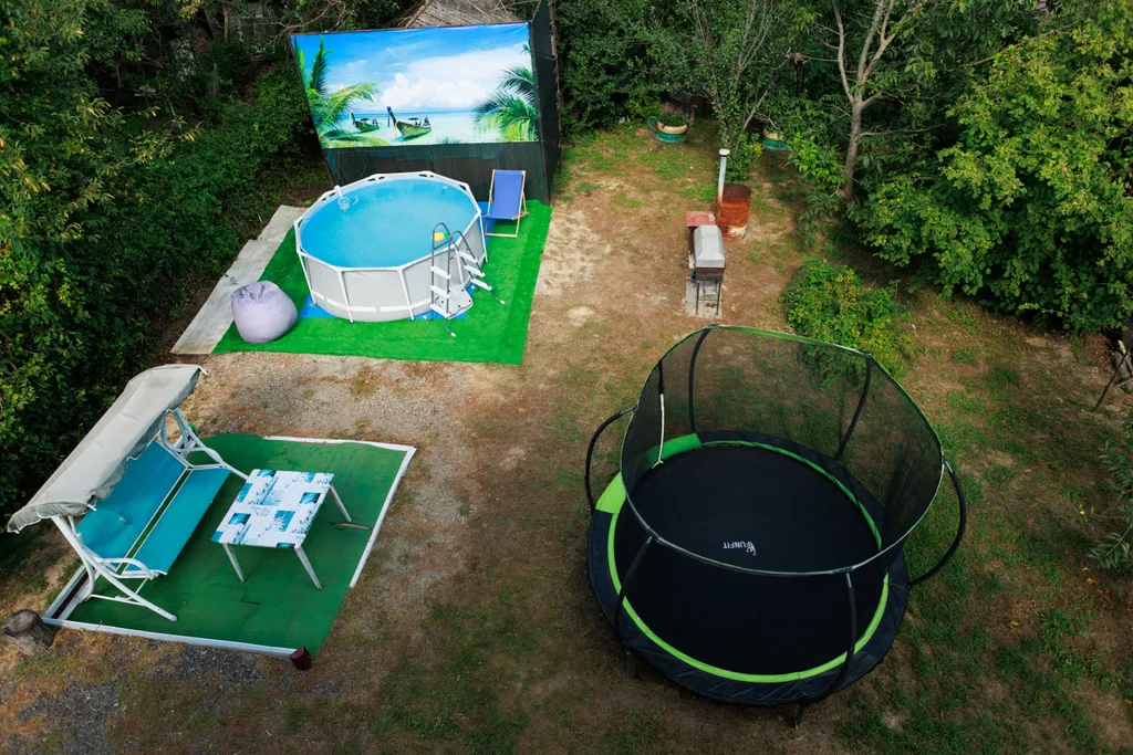 Коттедж Дом с открытой террасой и видом на горы и лес — Горячий Ключ