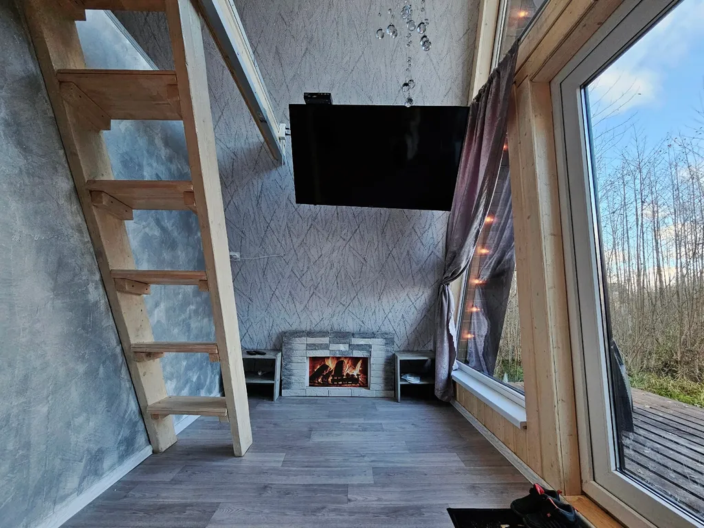 Коттедж Домик-шале-люкс с гидромассажной ванной — Великий Новгород