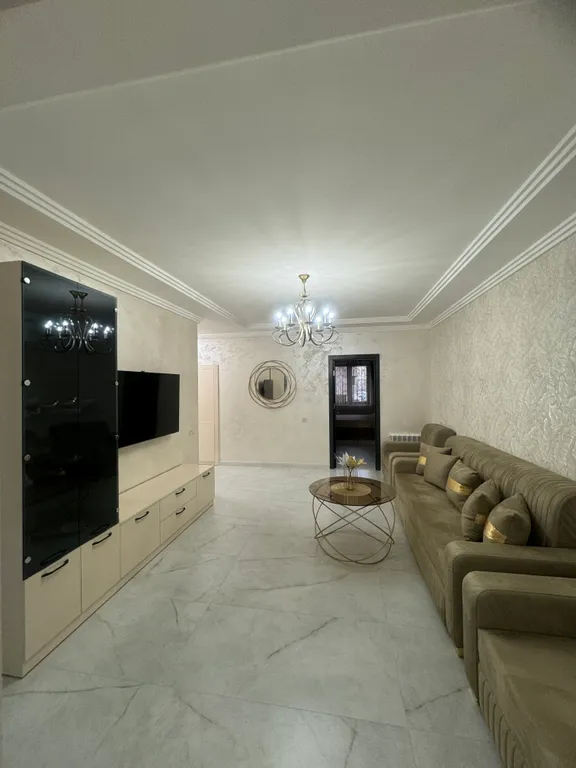 Квартира рядом с Площадью Республики — аренда посуточно в Ереван