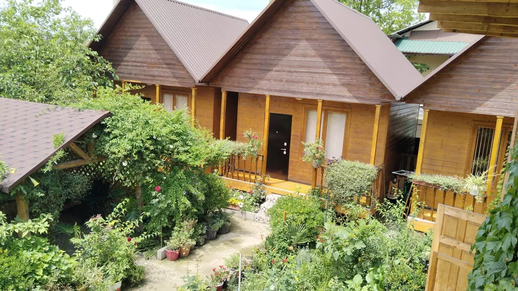 Коттедж 1-комнатный Дом — аренда посуточно в Гагра