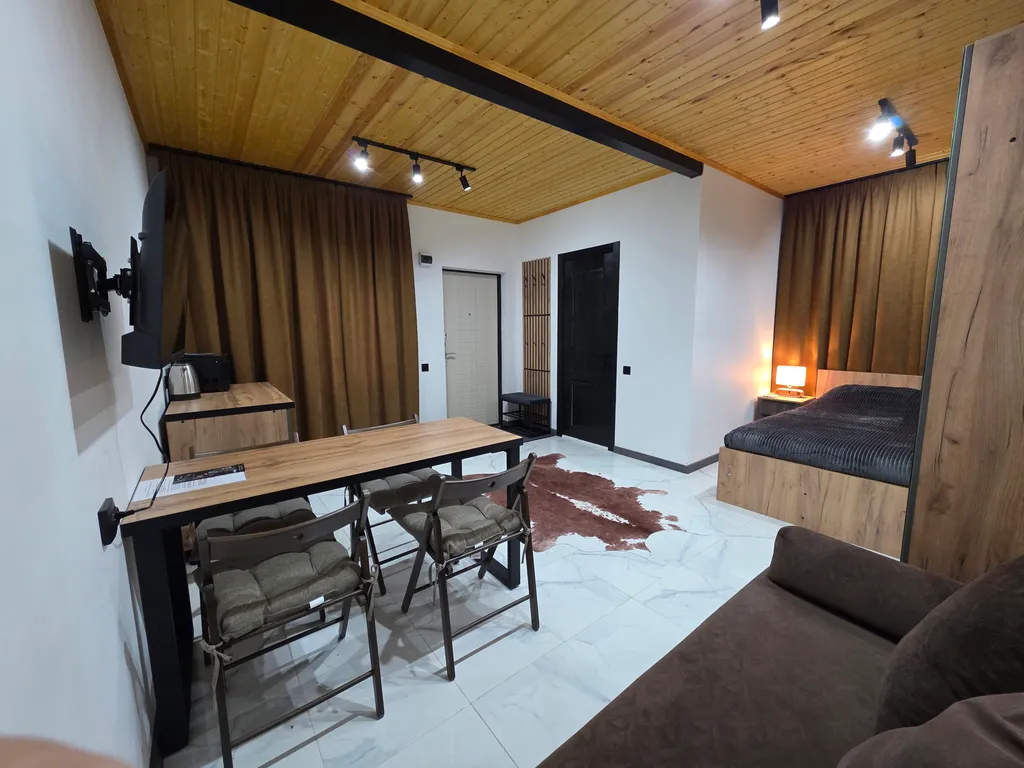 Дом у реки Белая