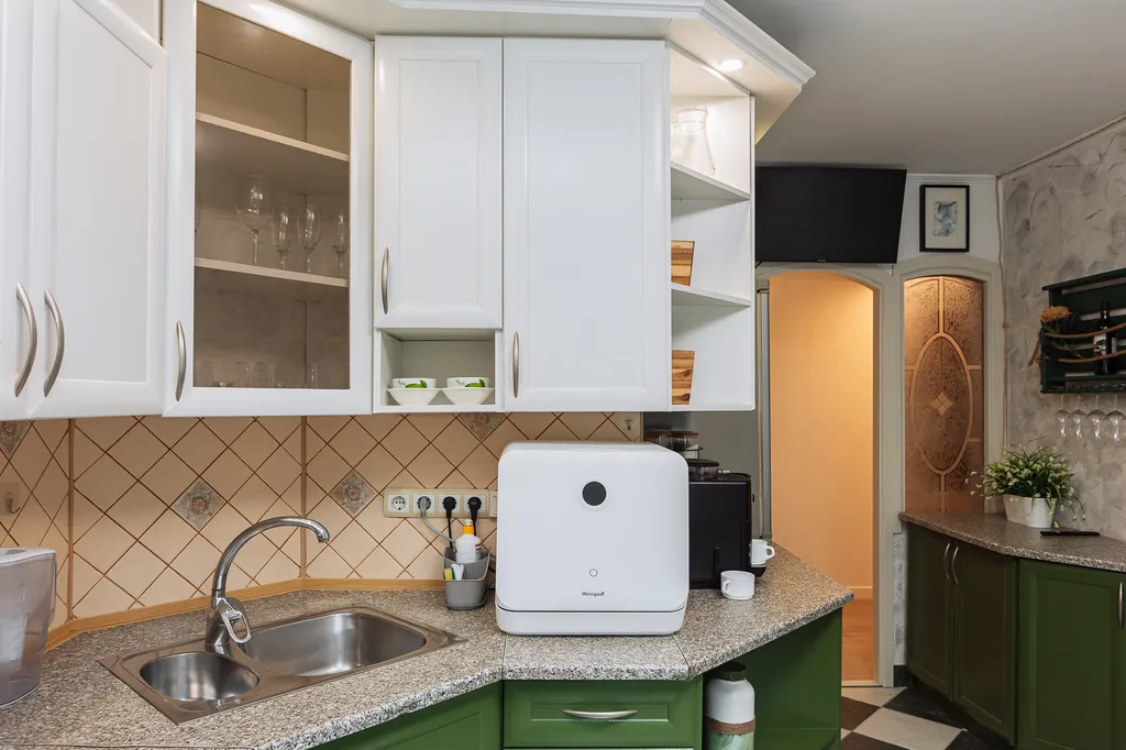 Рядом с Верхним озером и Музеем янтаря