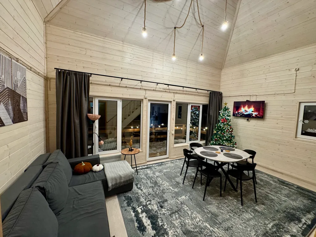 Дом с чаном и сауной в лесу