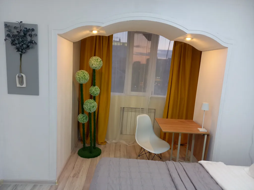 Яркая Звезда на Космосе