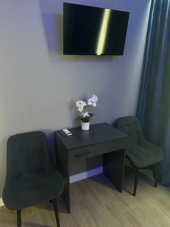 Уютная двухкомнатная квартира у моря, в центре города