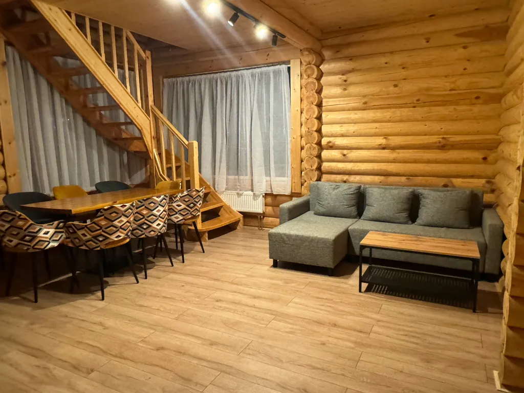 4-комнатный Дом