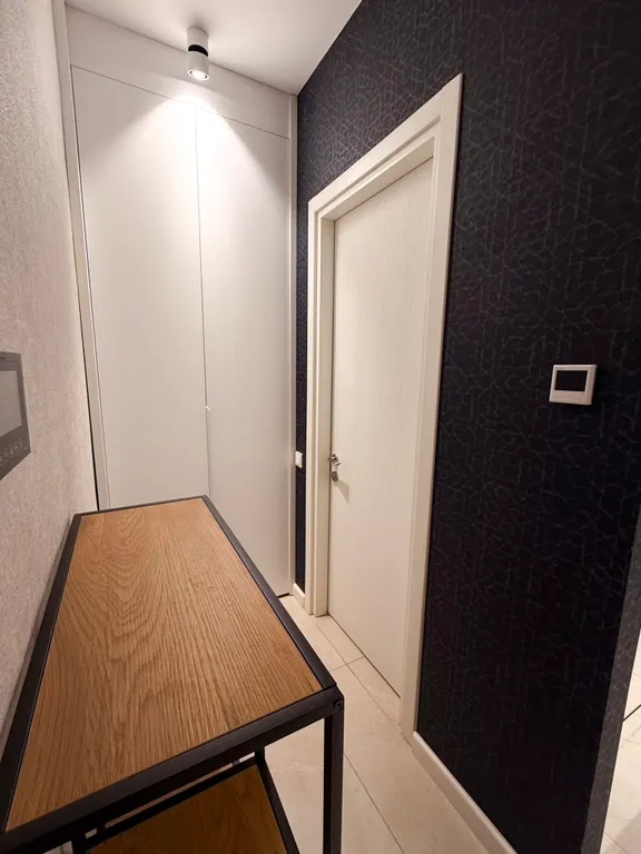 Трехкомнатная квартира на берегу моря, Porta Batumi Tower