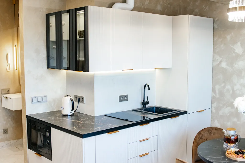 Шикарный апартамент с обзорным видом на море