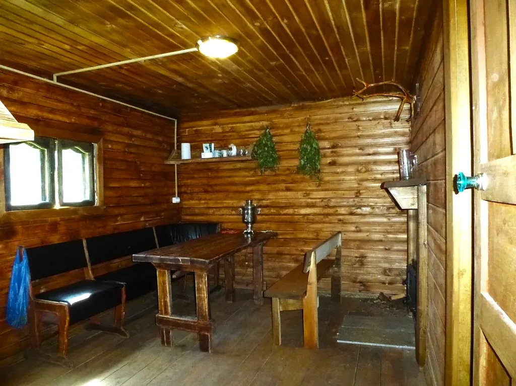 Дом охотника Бобровец