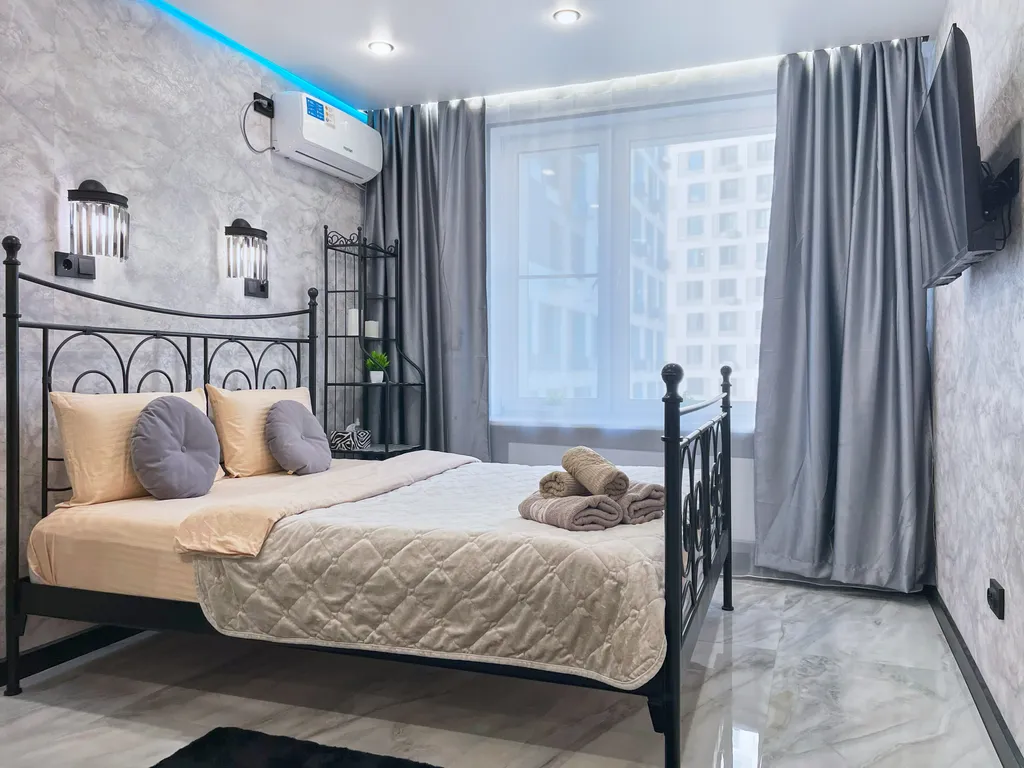 Квартира Красивая уникальная студия с джакузи — аренда посуточно в Люберцы