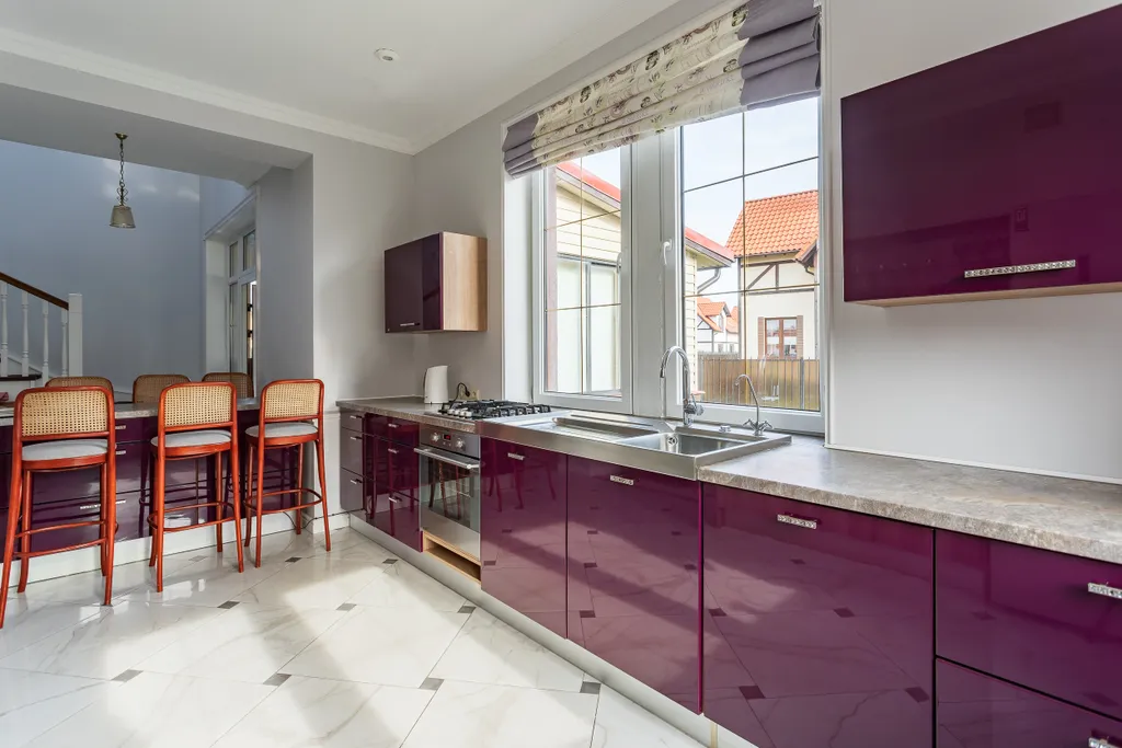 Дом с сауной и теплым бассейном