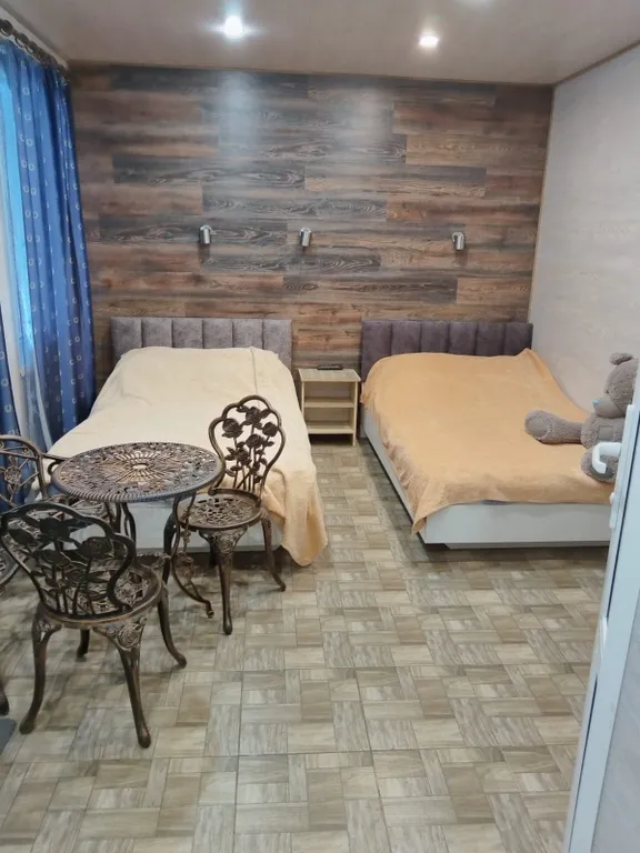 Квартира Квартира Гостевой дом " калинина 20 " номер люкс " 3 а " — Ейск