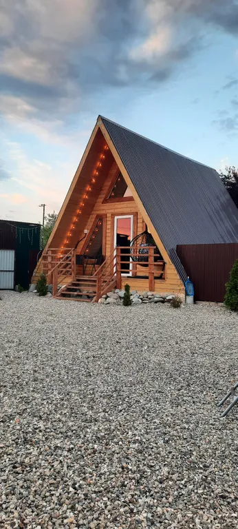 Уютный домик с чаном