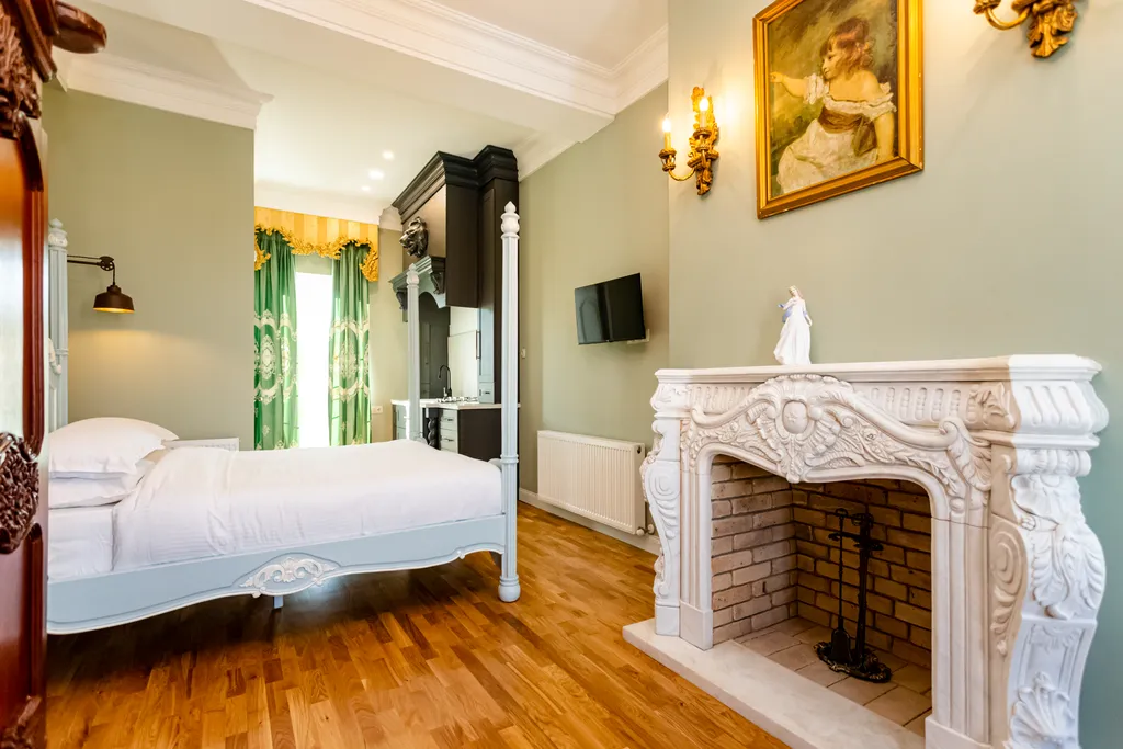 Shindisi Residence, VIP Villa