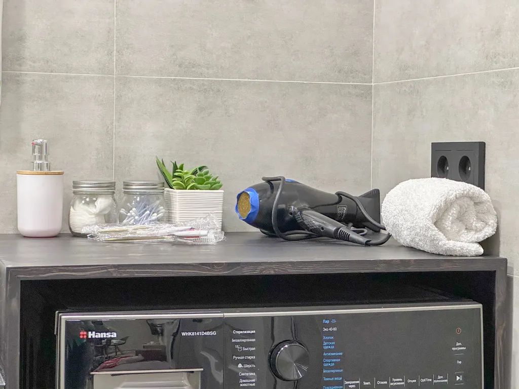 Three-room quiet corner