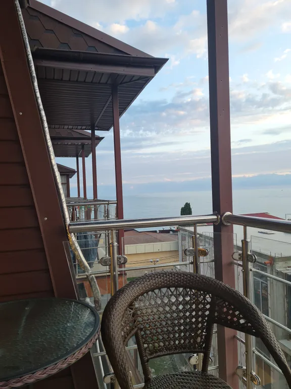 Просторная Видовая 3-х комнатная квартира у моря